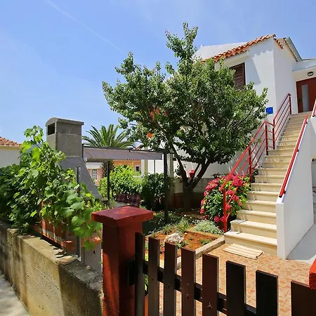 Apartment Zrinka *