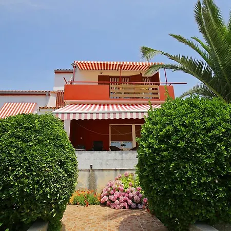 Zrinka Apartment *